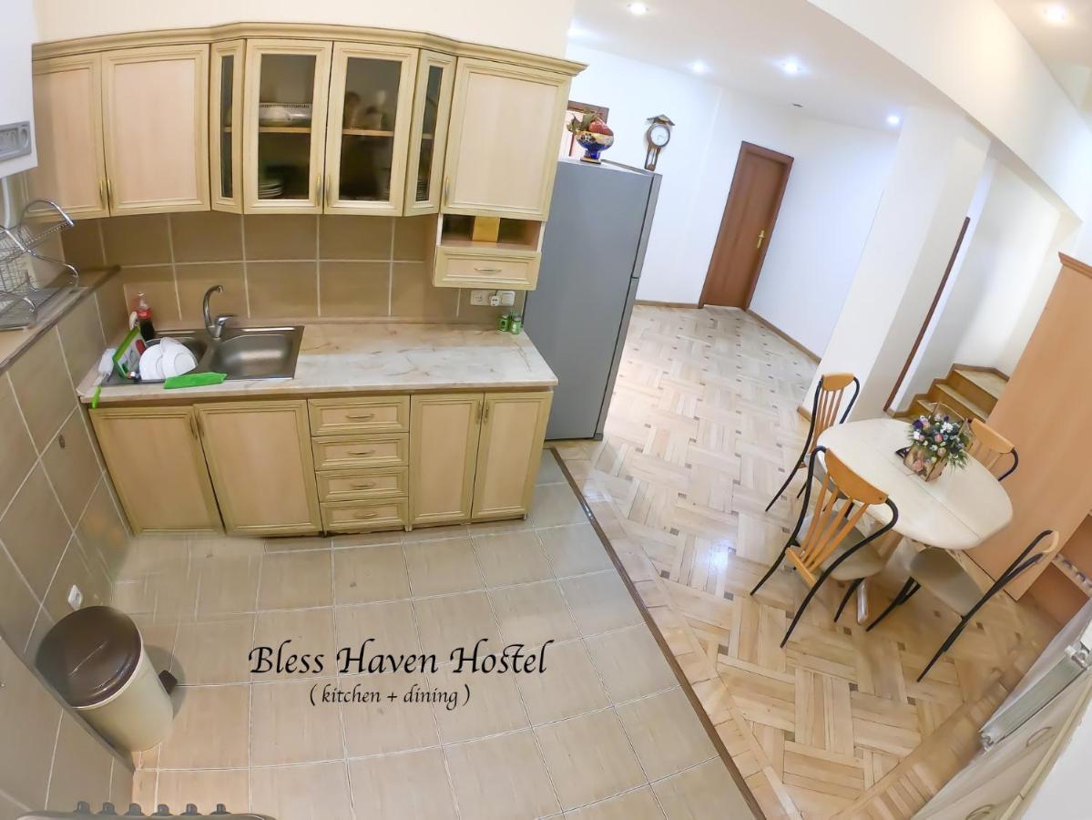 Bless Haven Hostel And Tours 耶烈万 外观 照片